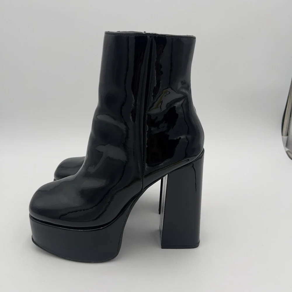 Women's Black Patent Platform Ankle Boots Round Toe Zip Closure Size 8